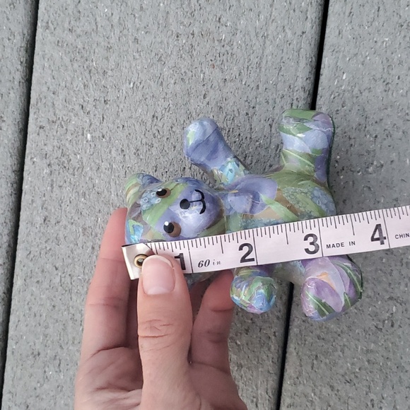 Mikasa Porcelain Sitting Bear Figurine - Picture 8 of 11